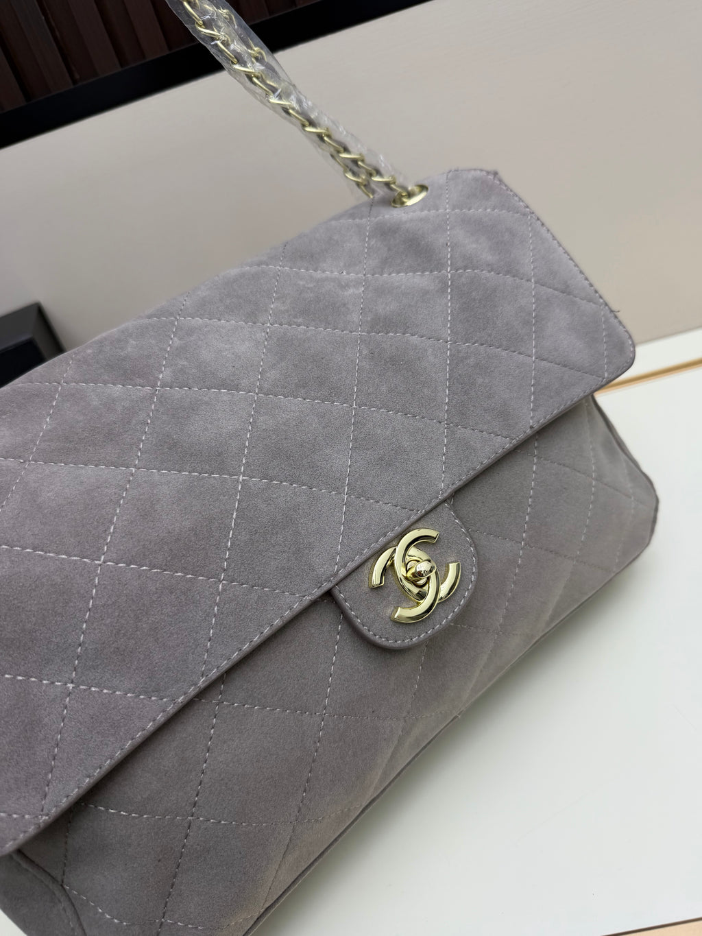 Chanel 2.55 Reissue Flap Bag – Quilted Leather Luxury Shoulder Bag