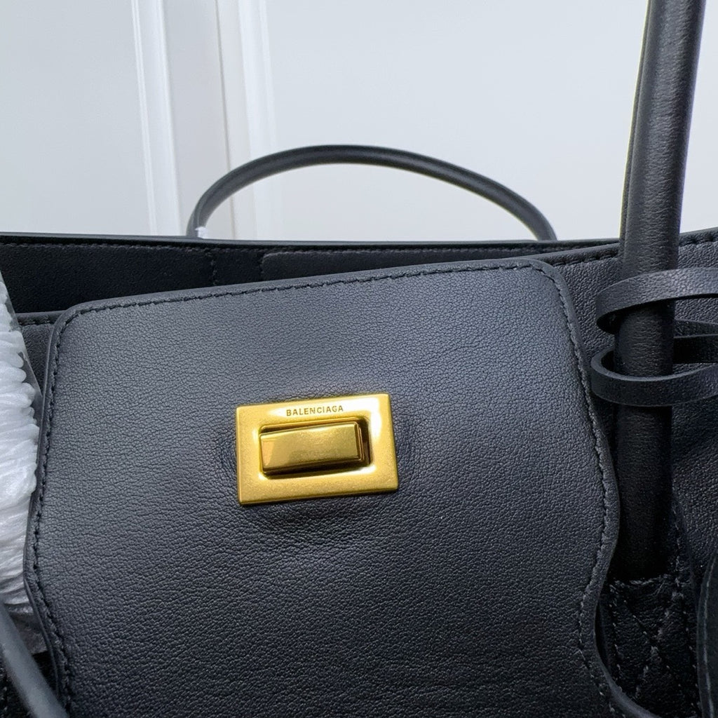 Balenciaga Bel Air Medium Carry All Bag