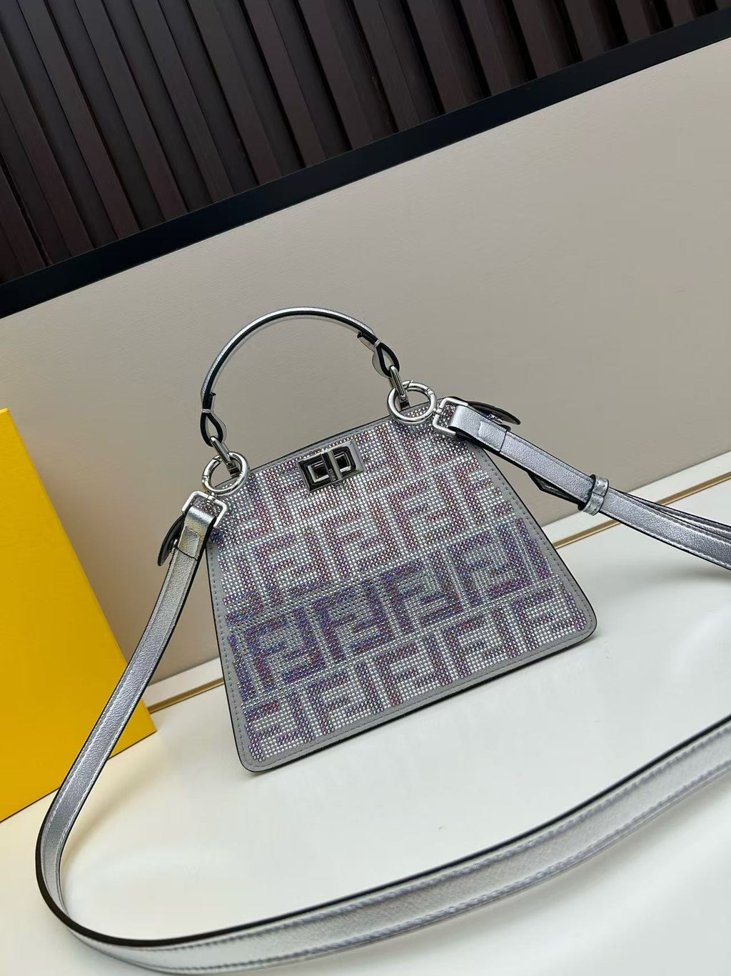 Fendi Peekaboo ISeeU Medium Bag