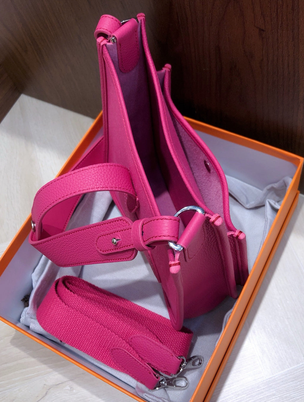 Hermès Evelyne Bag – Luxury Leather Crossbody Bag
