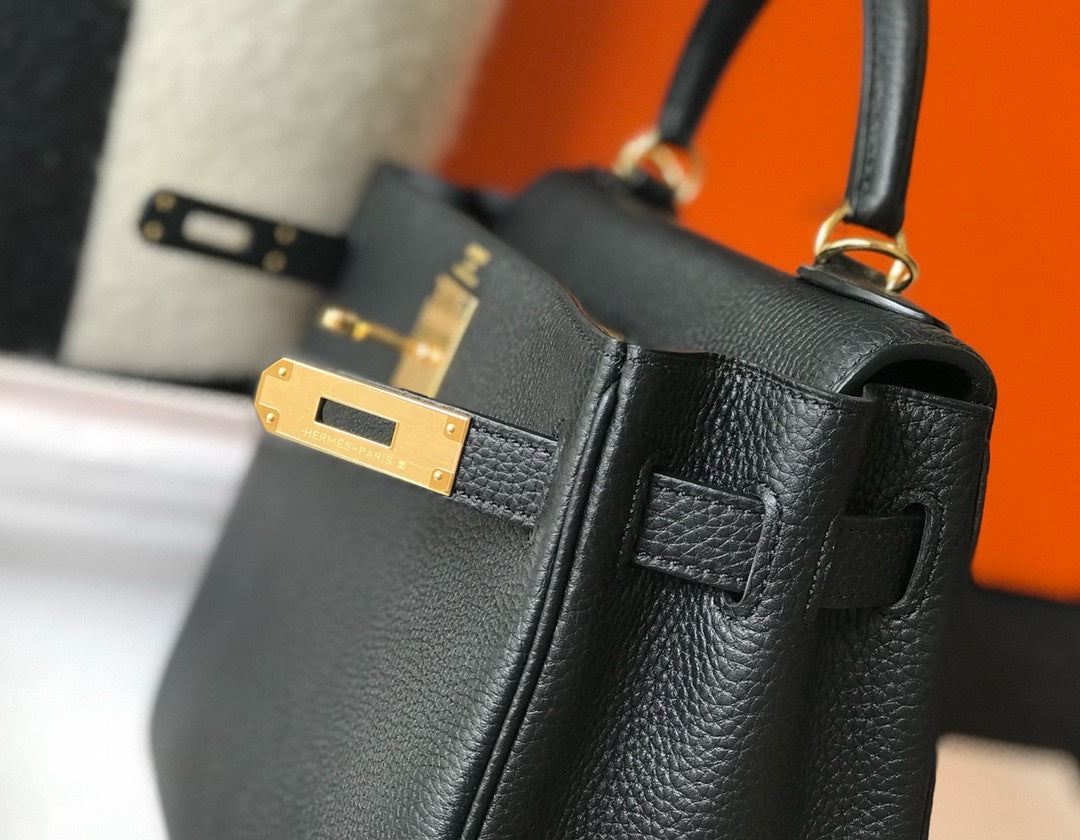 Hermès Kelly Bag – Authentic Luxury Leather Top Handle Handbag