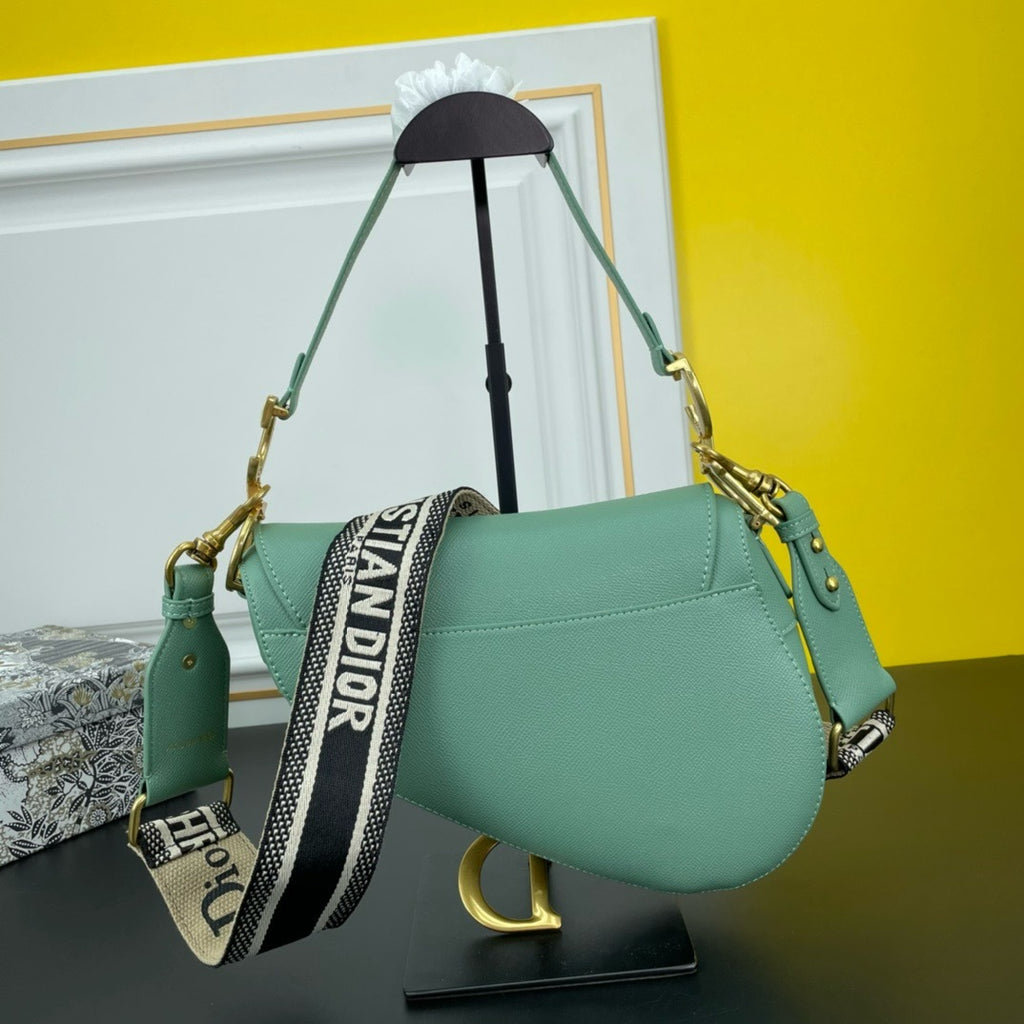 Dior Saddle Bag – Luxury Leather Shoulder & Crossbody Handbag