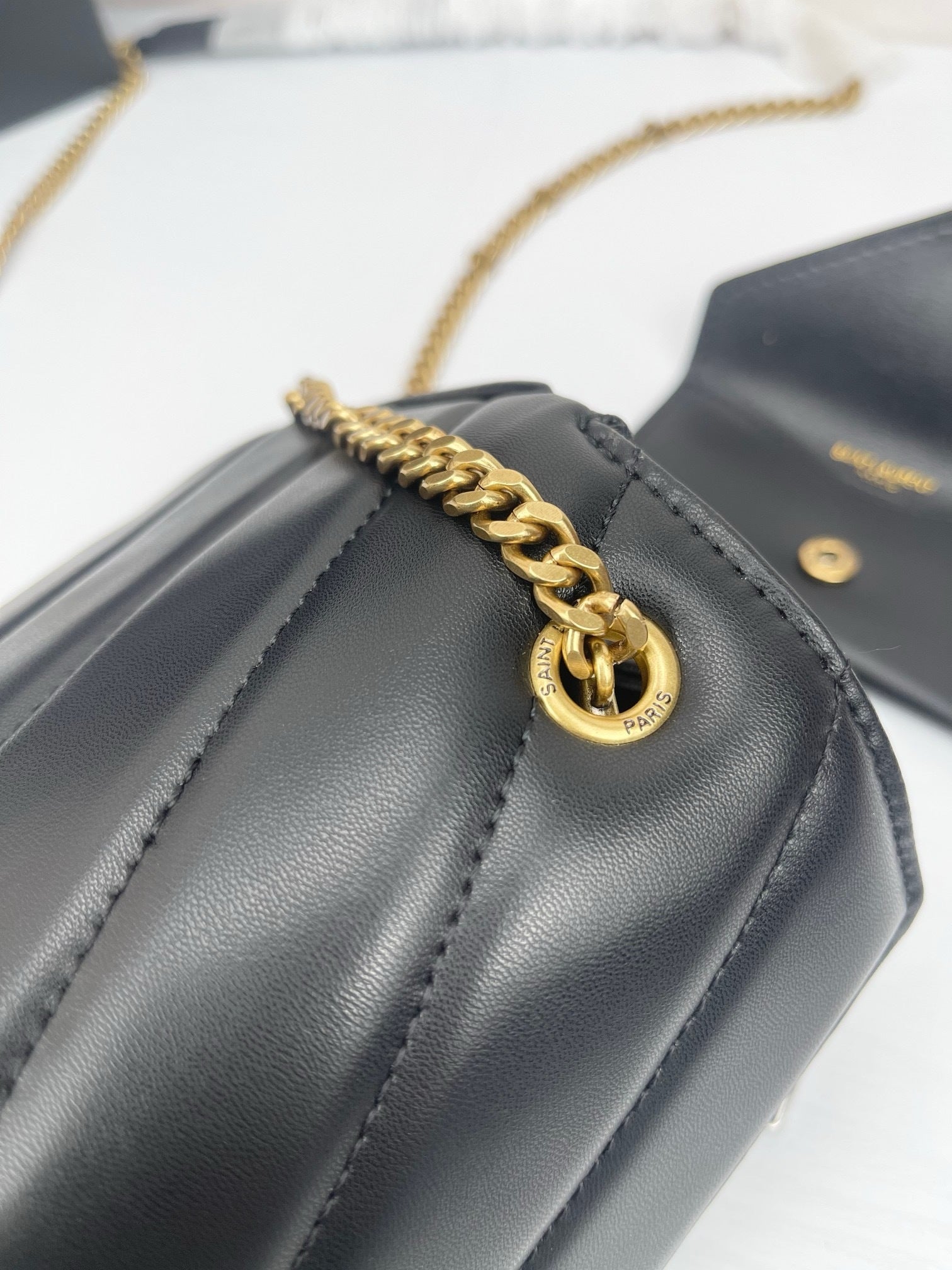 Saint Laurent Loulou Bag – Luxury Quilted Leather Shoulder Bag