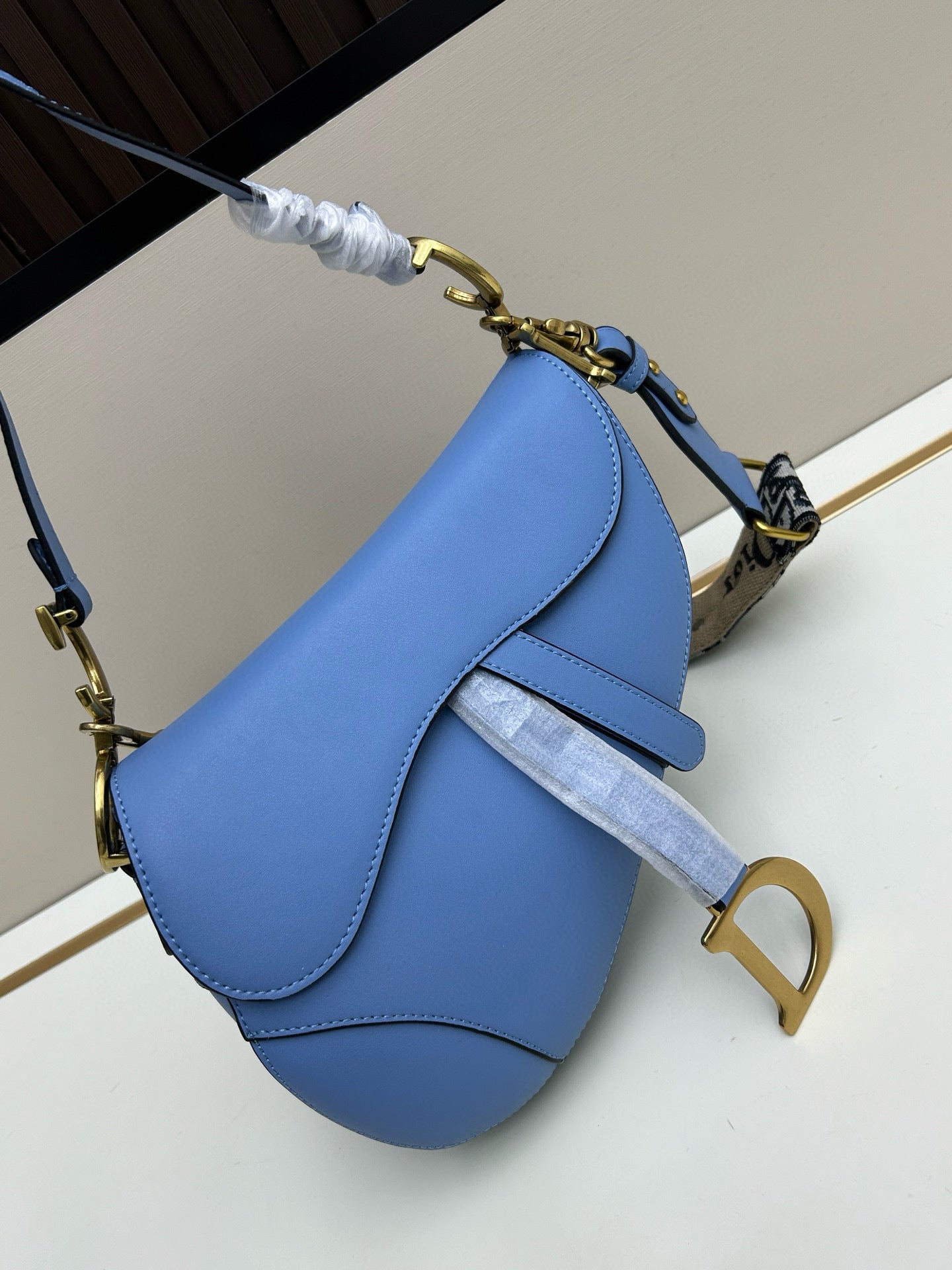 Dior Saddle Bag – Luxury Leather Shoulder & Crossbody Handbag