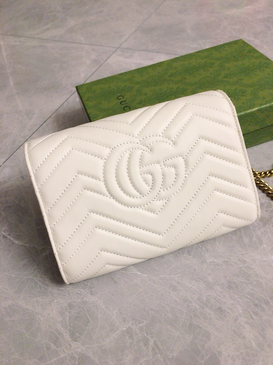 Gucci GG Marmont Small Shoulder Bag