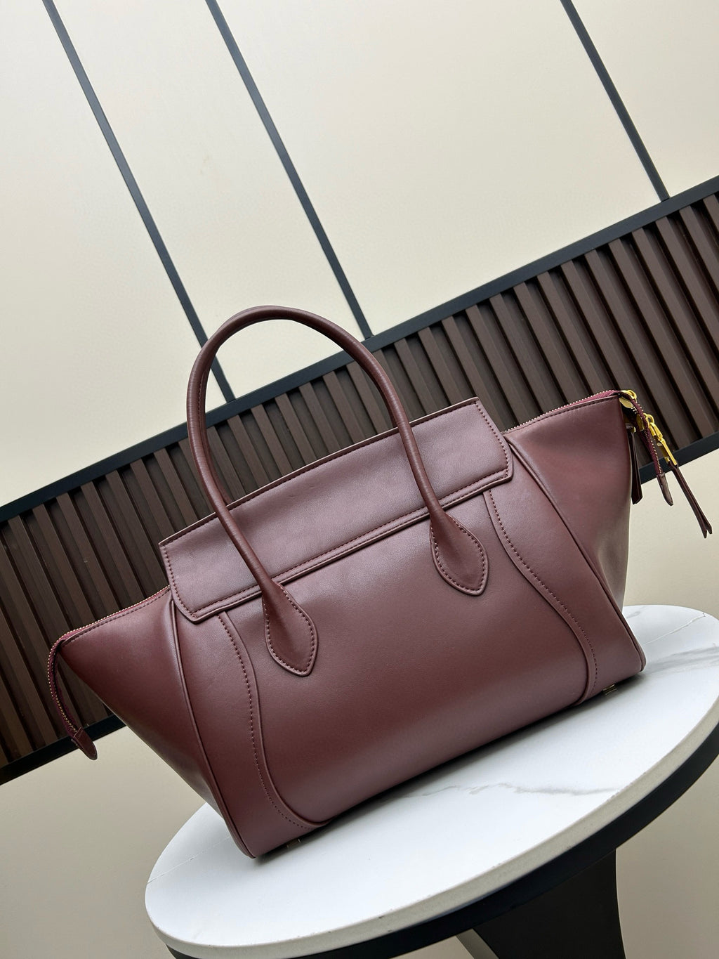 Celine Luggage Tote – Luxury Leather Designer Handbag