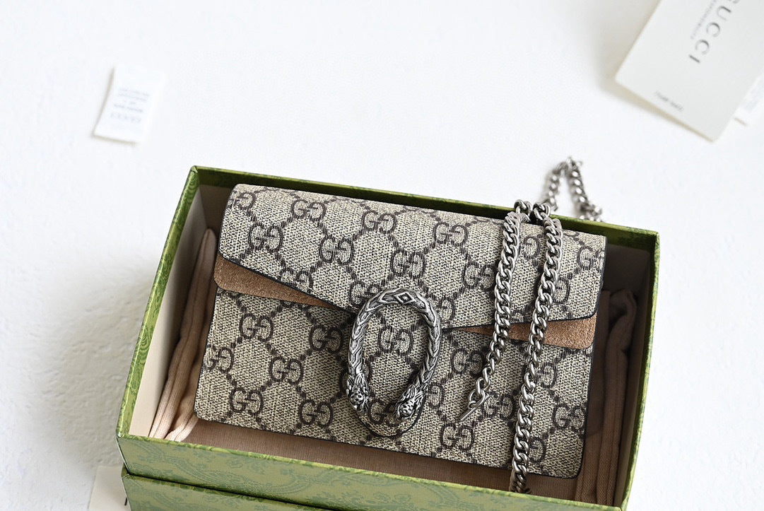 Gucci Dionysus Small Shoulder Bag