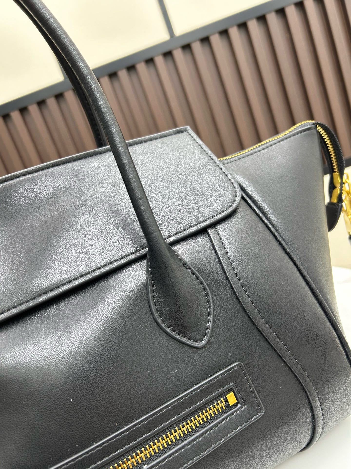 Celine Luggage Tote – Luxury Leather Designer Handbag