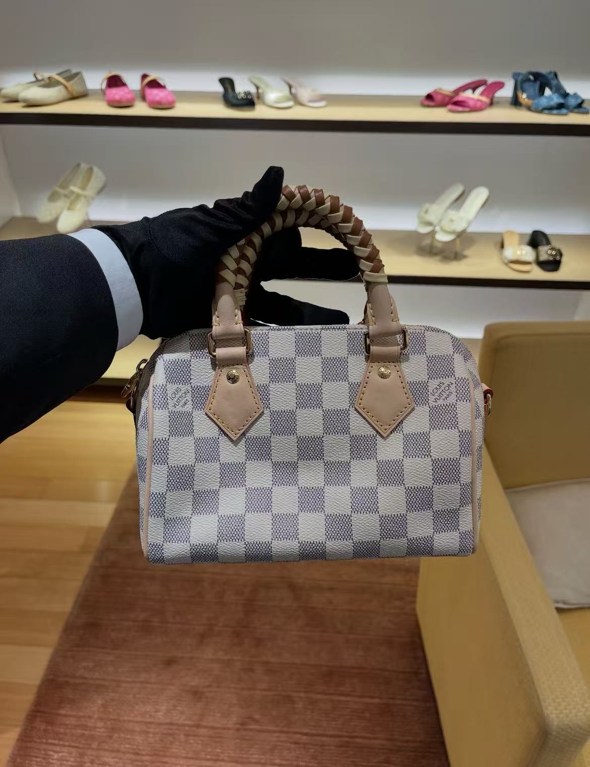 Louis Vuitton Speedy Bandoulière 25 – Premium Quality Luxury Inspired Designer Handbag