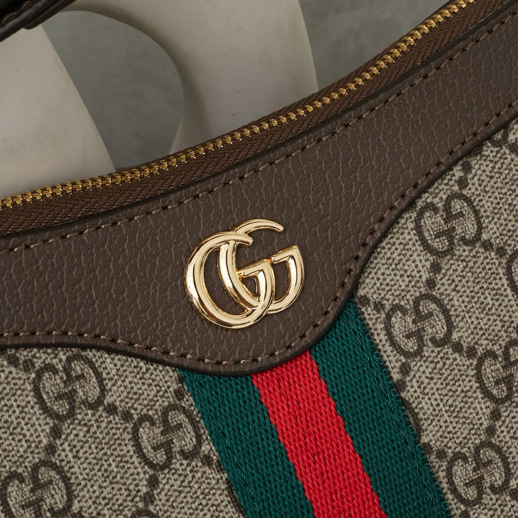 Gucci Ophidia GG Shoulder Bag
