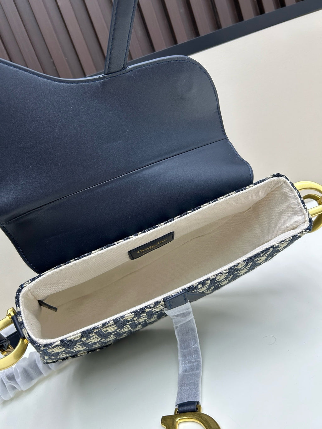 Dior Saddle Bag – Luxury Leather Shoulder & Crossbody Handbag
