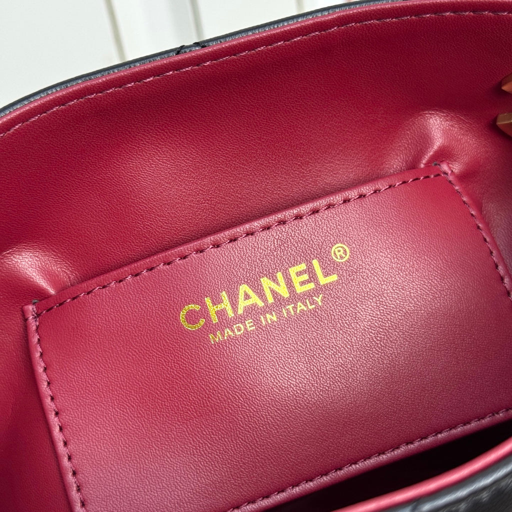 Chanel Gabrielle Hobo Bag – Quilted Leather Luxury Shoulder & Crossbody Handbag