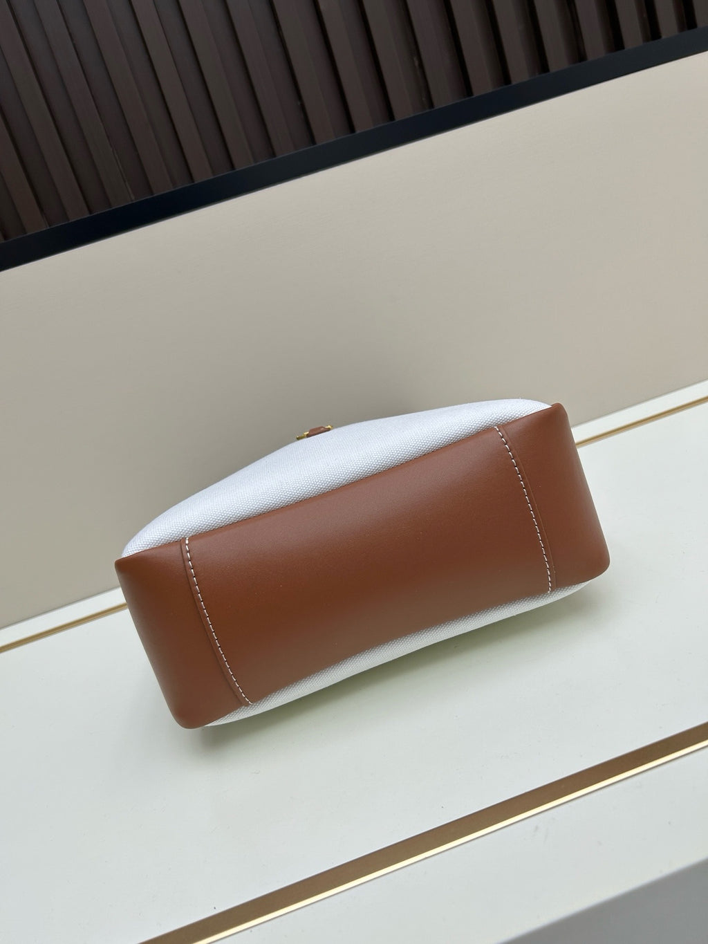 Saint Laurent Le 5 à 7 Bag – Luxury Leather Shoulder Bag