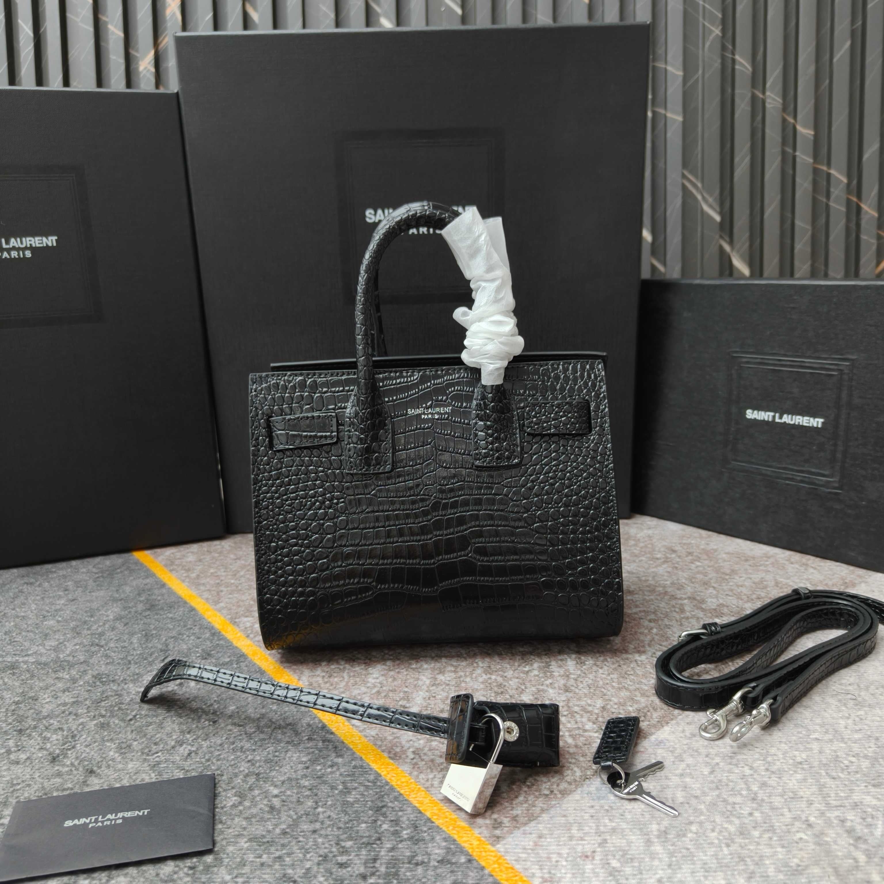 Saint Laurent Sac de Jour – Leather Top Handle Bag