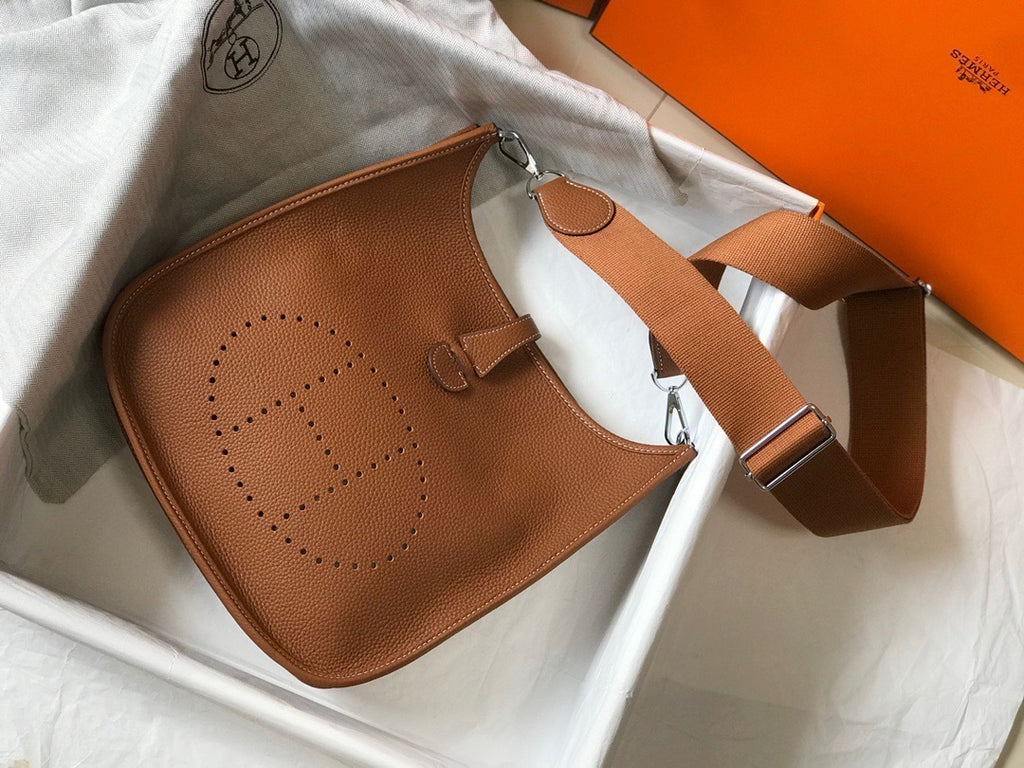 Hermès Evelyne Bag – Luxury Leather Crossbody Bag