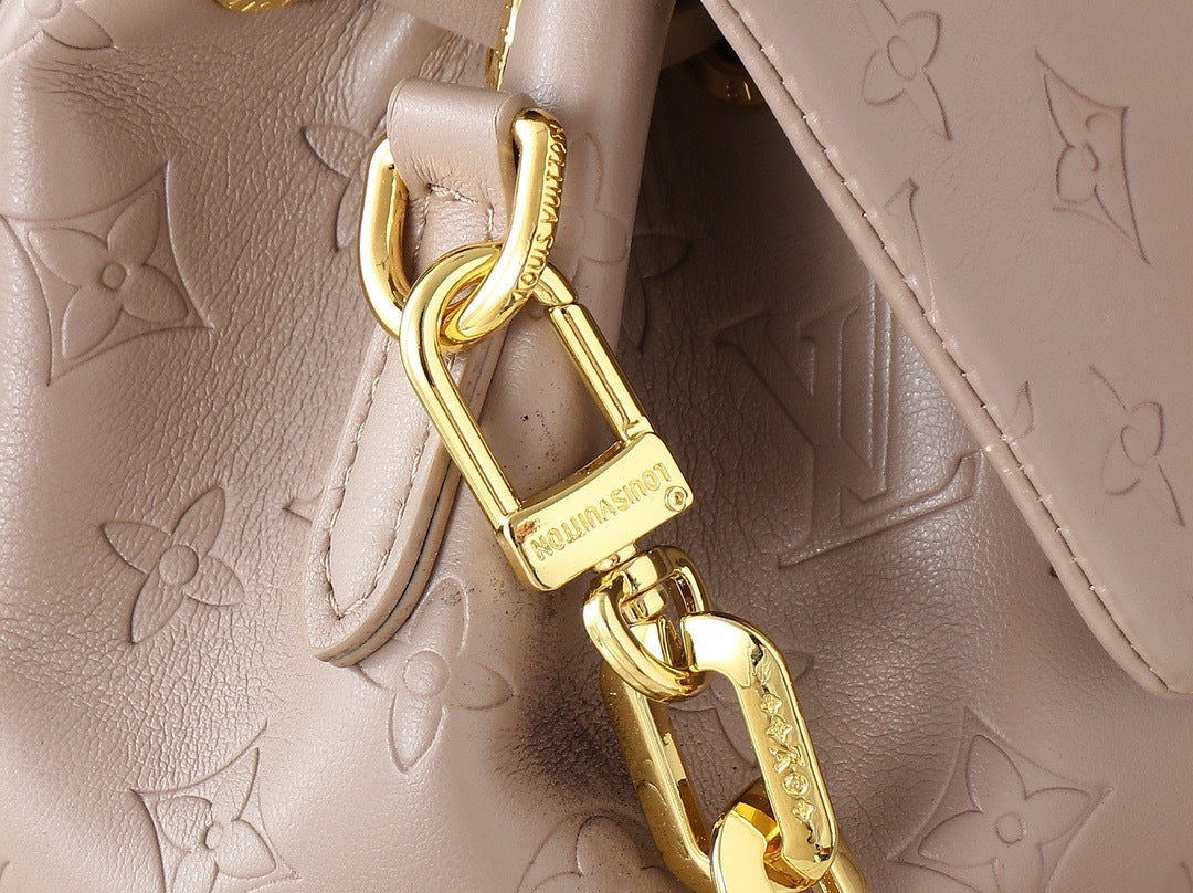 Gucci GG Supreme Backpack – Premium Quality Luxury Inspired Designer Backpack