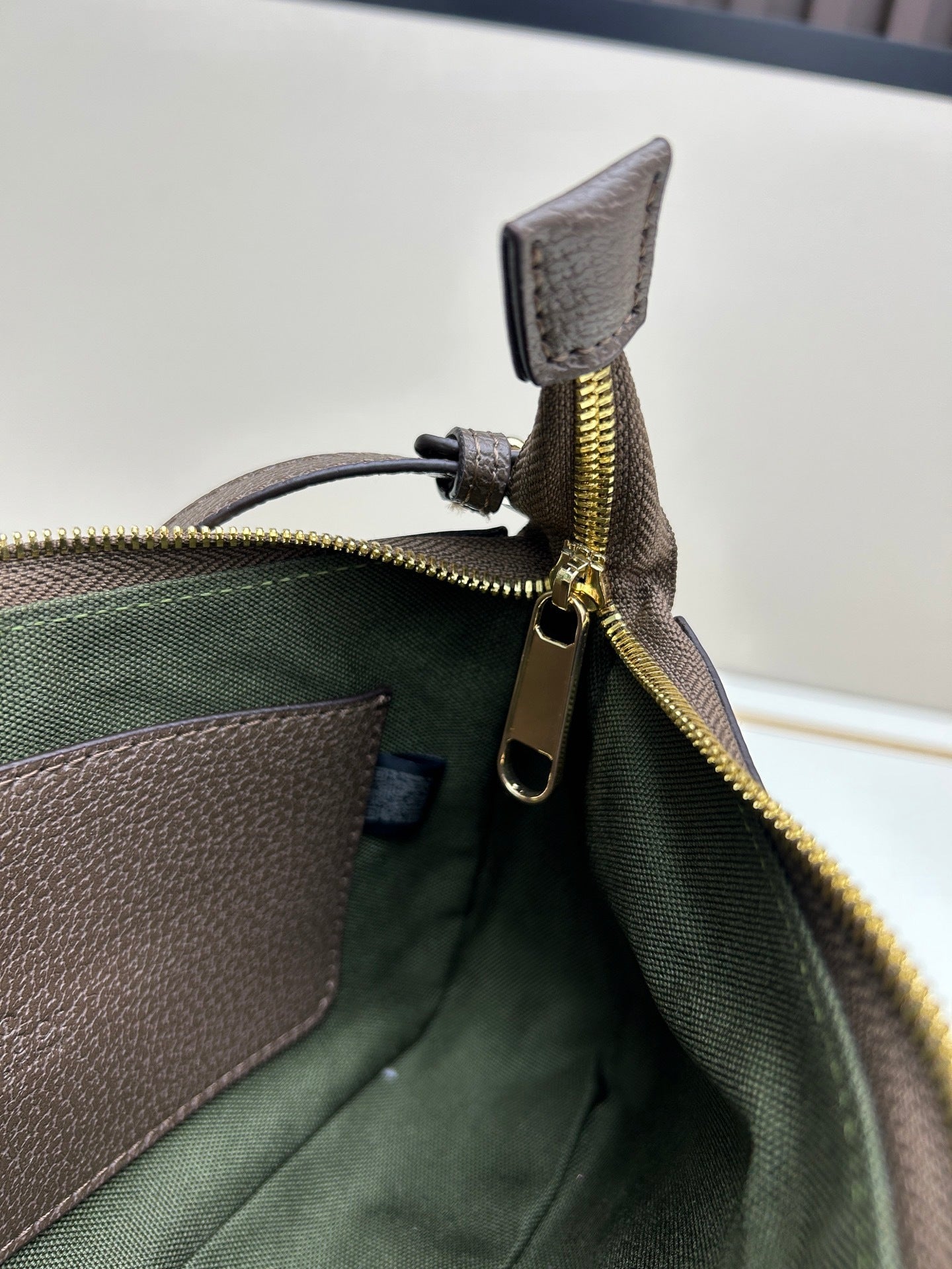 Gucci Ophidia GG Shoulder Bag