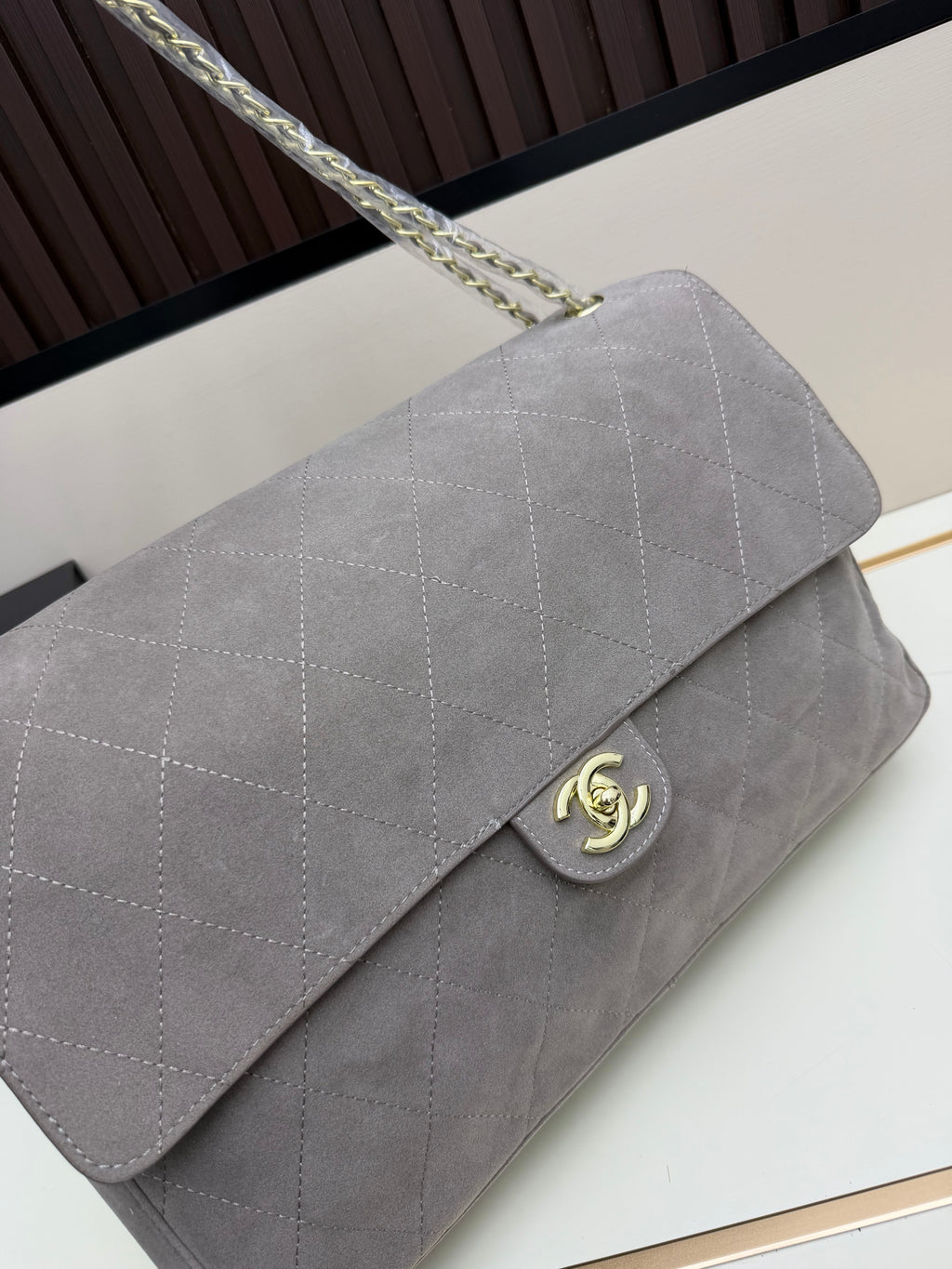 Chanel 2.55 Reissue Flap Bag – Quilted Leather Luxury Shoulder Bag
