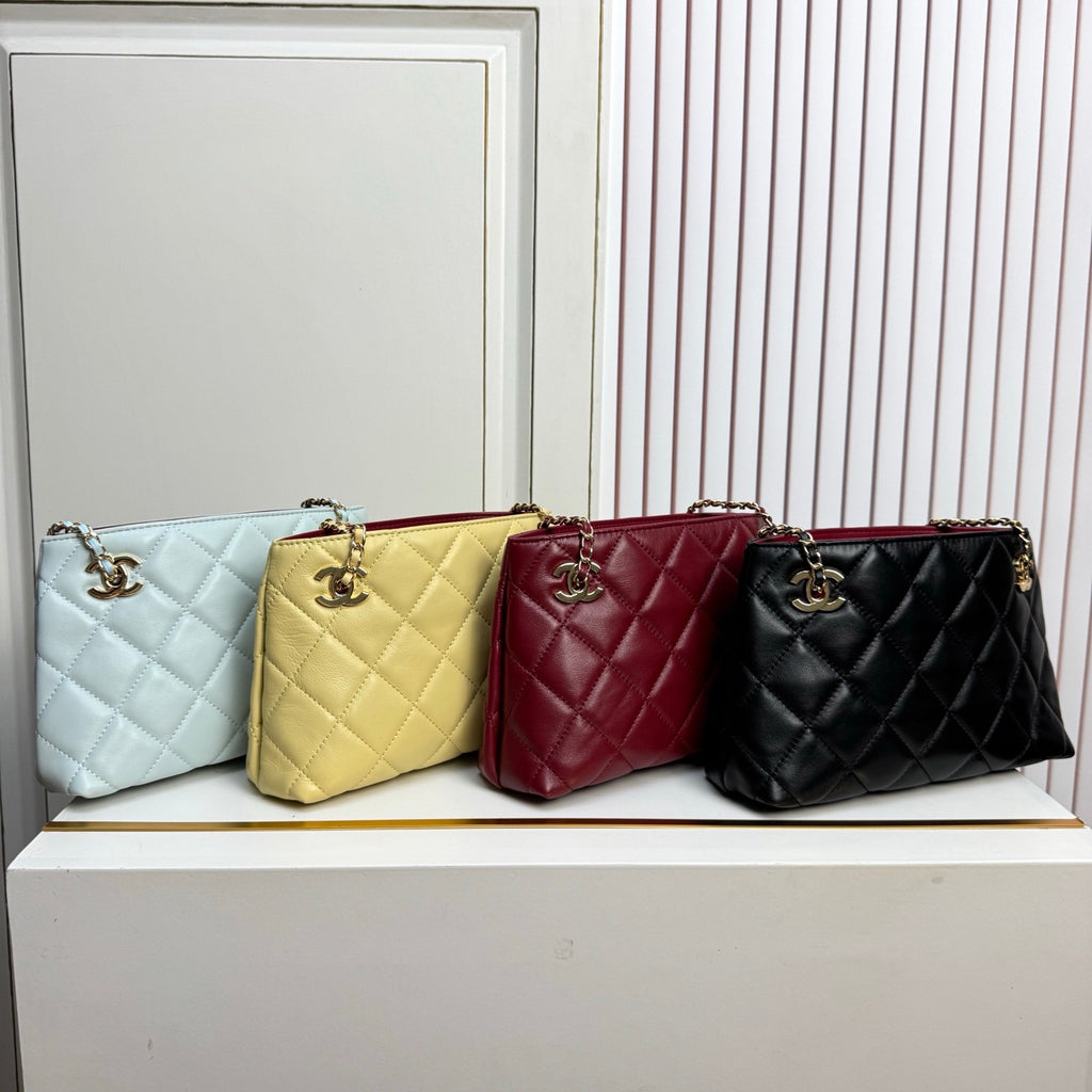 Chanel Gabrielle Hobo Bag – Quilted Leather Luxury Shoulder & Crossbody Handbag