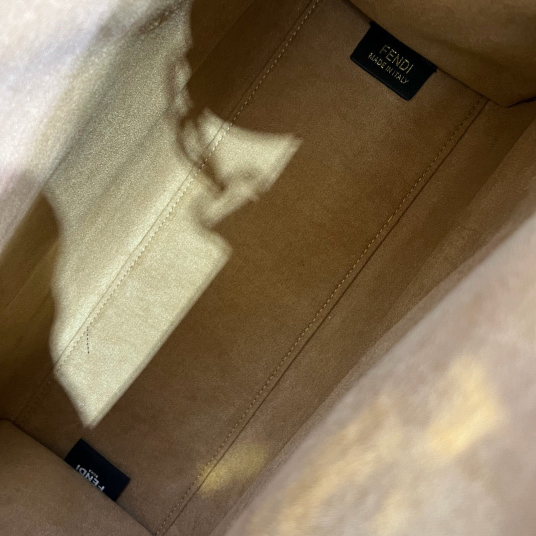 Fendi Sunshine Medium Tote
