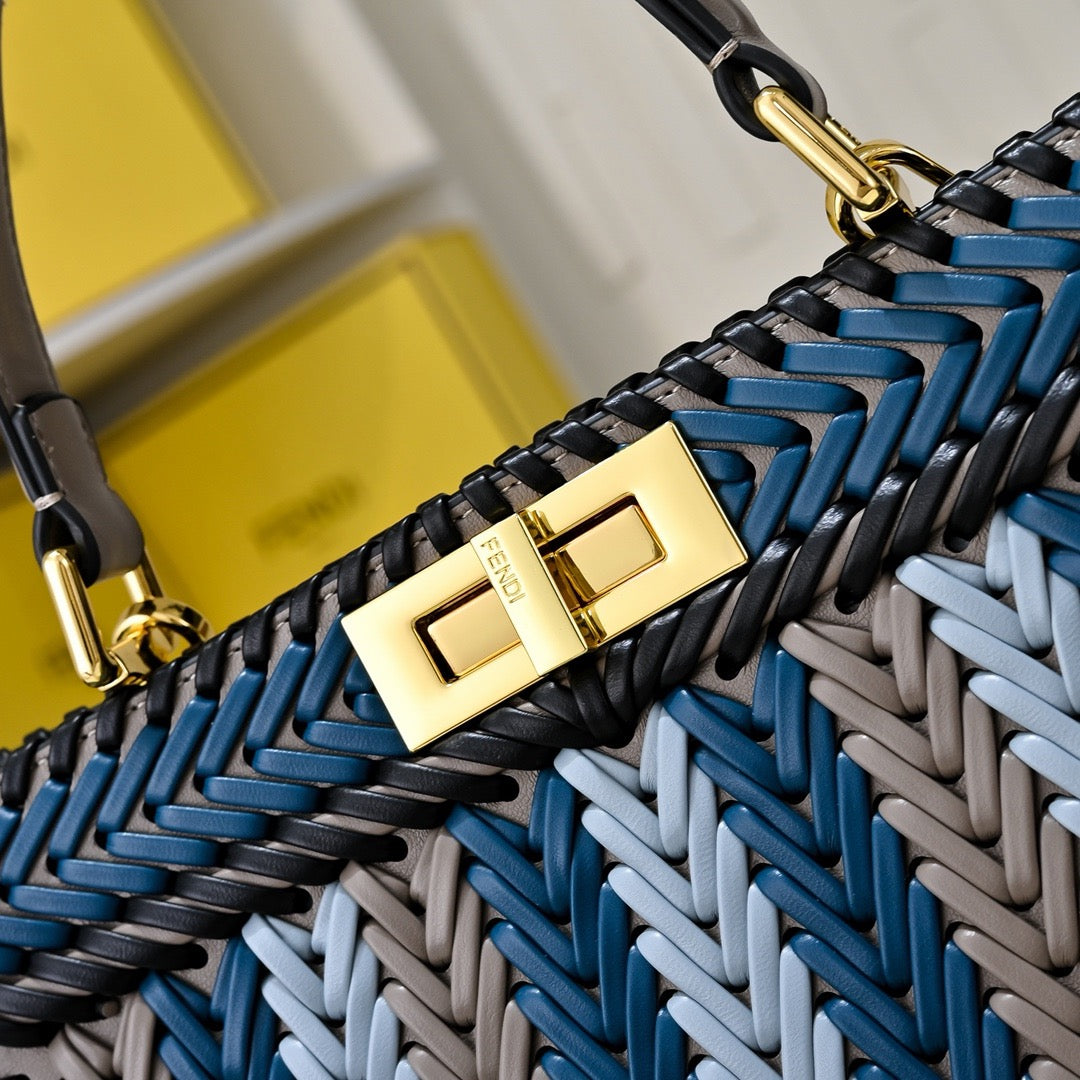 Fendi Peekaboo ISeeU Medium Bag