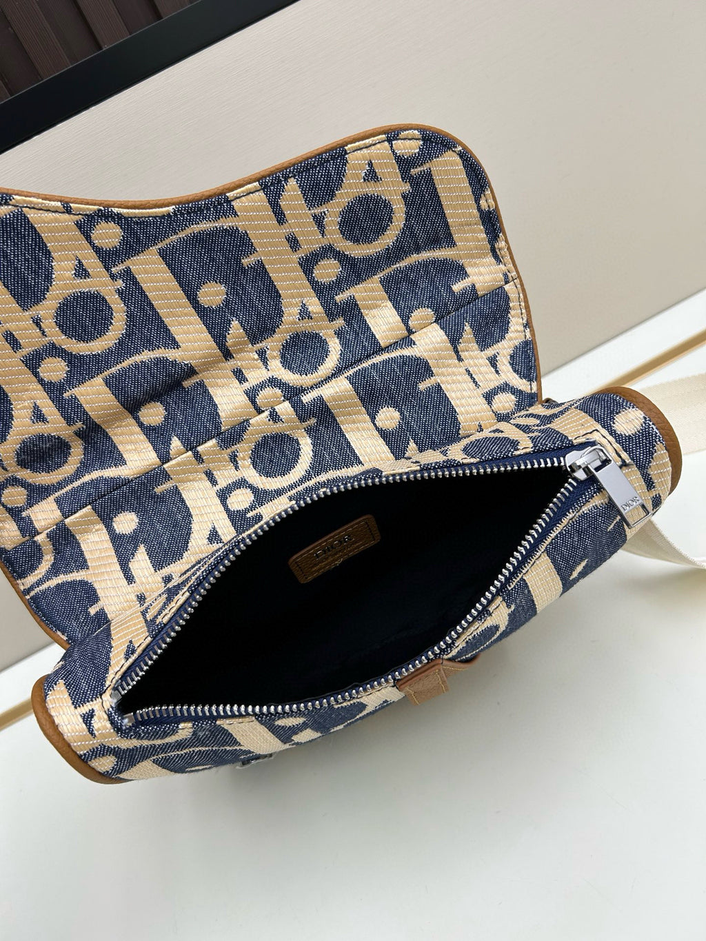 Dior Saddle Bag – Luxury Leather Shoulder & Crossbody Handbag