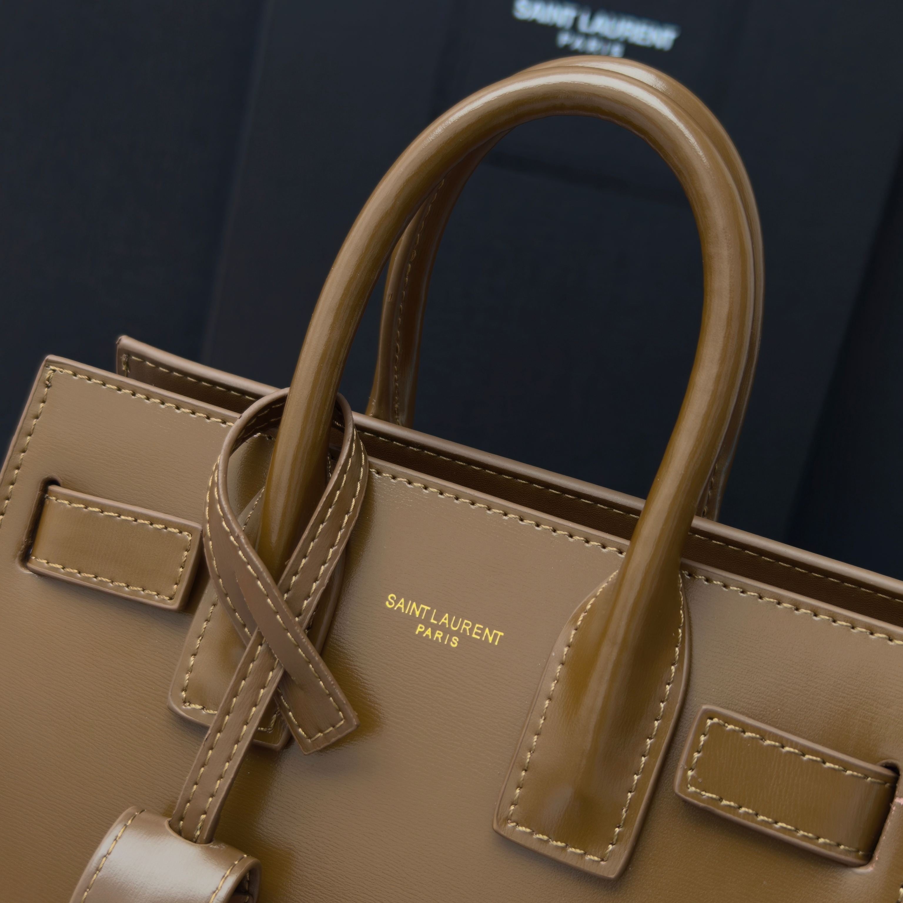 Saint Laurent Sac de Jour – Leather Top Handle Bag