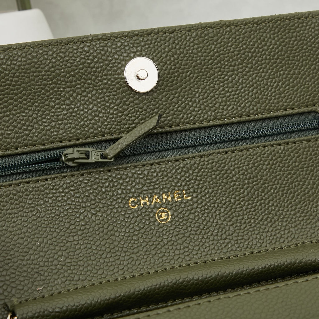Chanel 2.55 Reissue Flap Bag – Quilted Leather Luxury Shoulder Bag