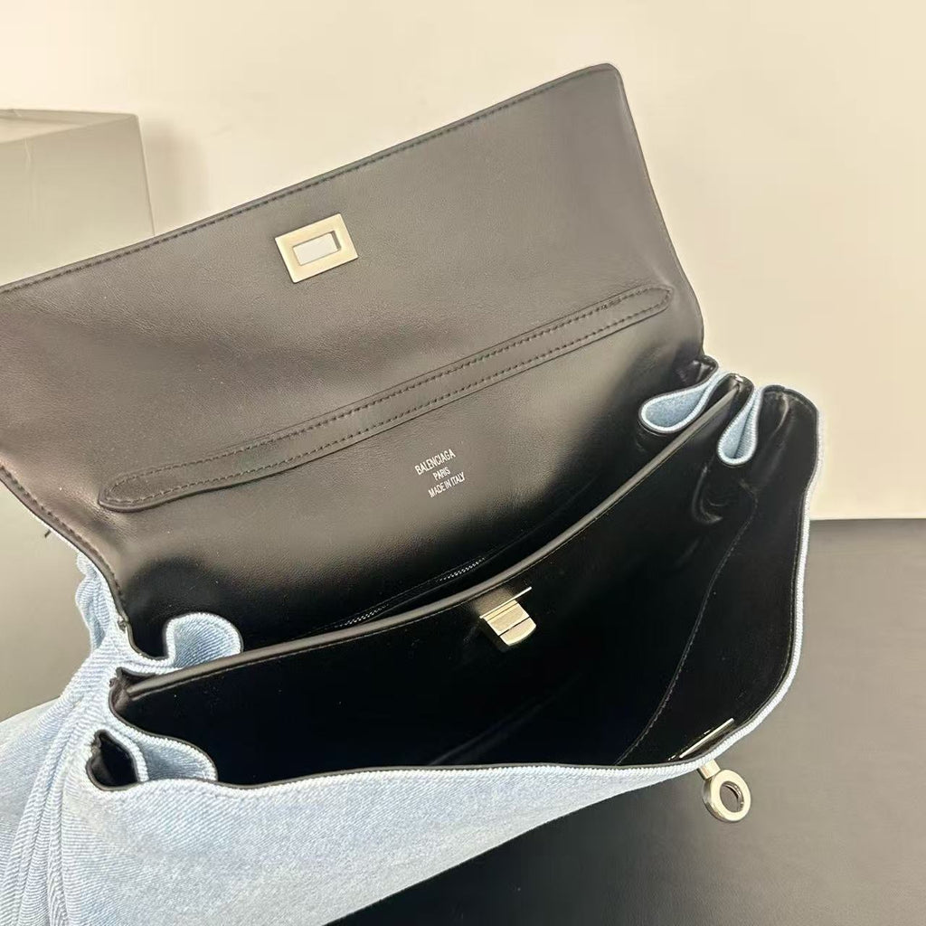 Balenciaga Rodeo Medium Handbag