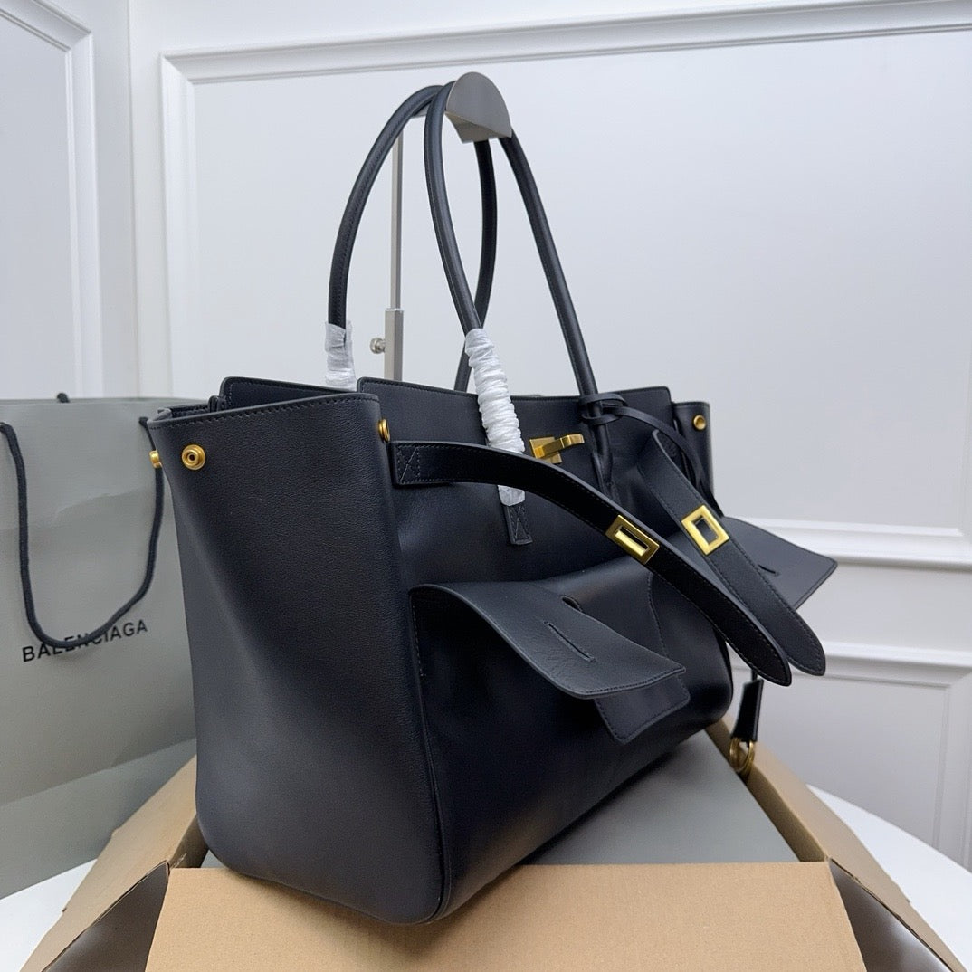 Balenciaga Bel Air Medium Carry All Bag