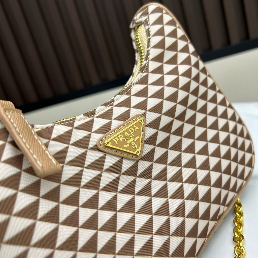 Prada Re-Edition 2005 Re-Nylon Shoulder Bag – Luxury Designer Handbag