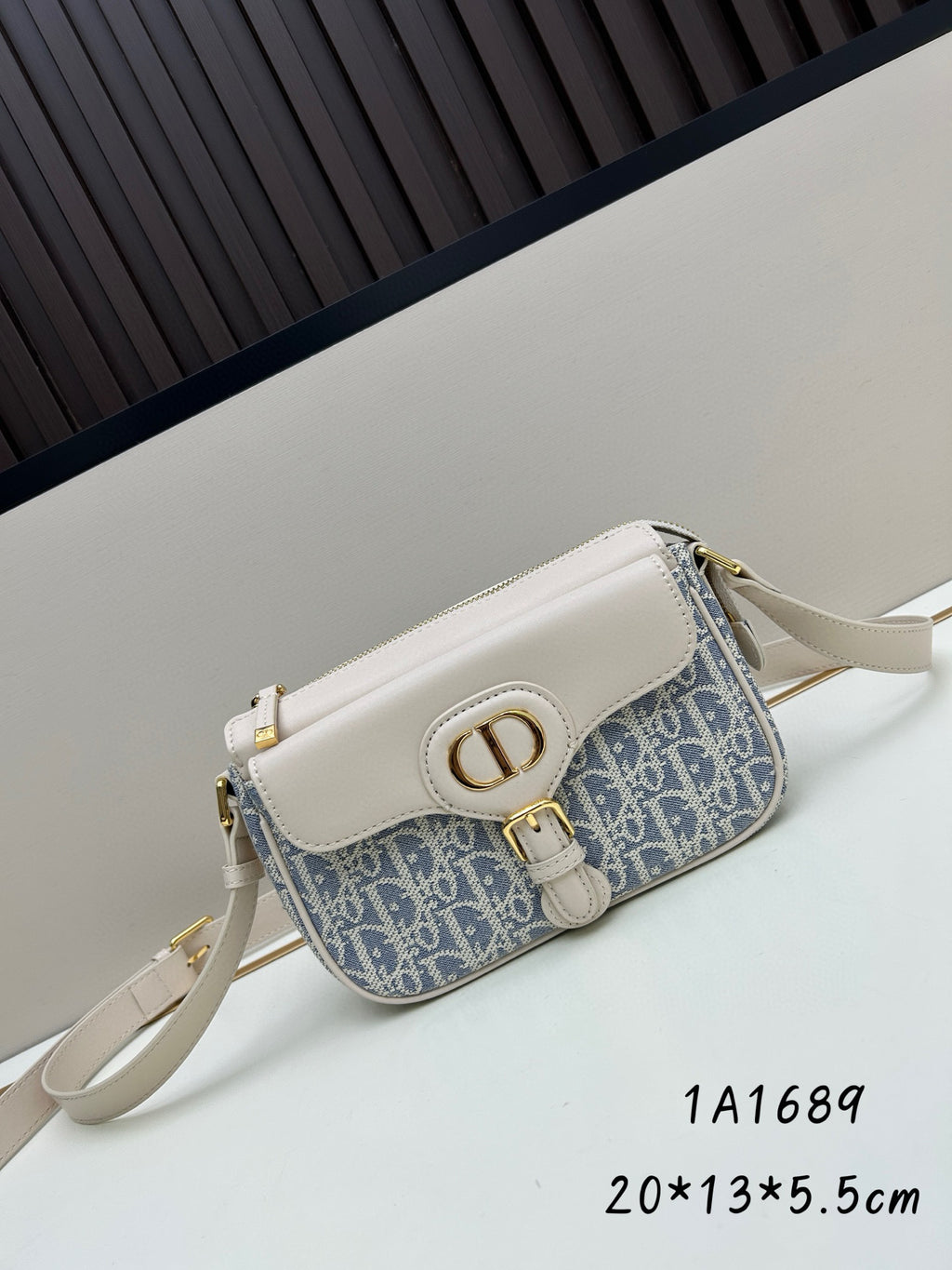 Dior 30 Montaigne Bag – Authentic Luxury Leather Shoulder Bag