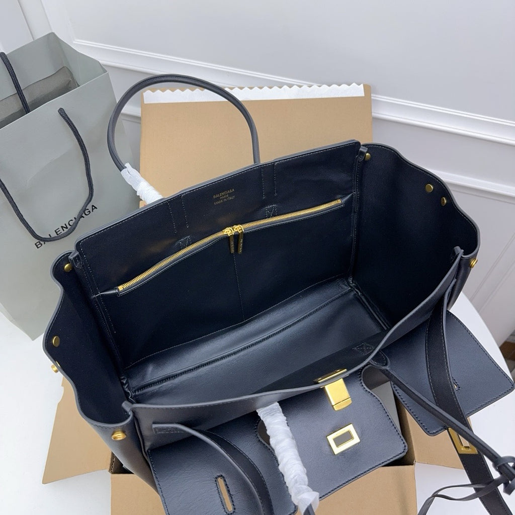 Balenciaga Bel Air Medium Carry All Bag
