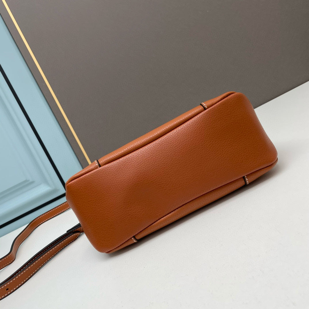 Prada Re-Edition 2005 Re-Nylon Shoulder Bag – Luxury Designer Handbag