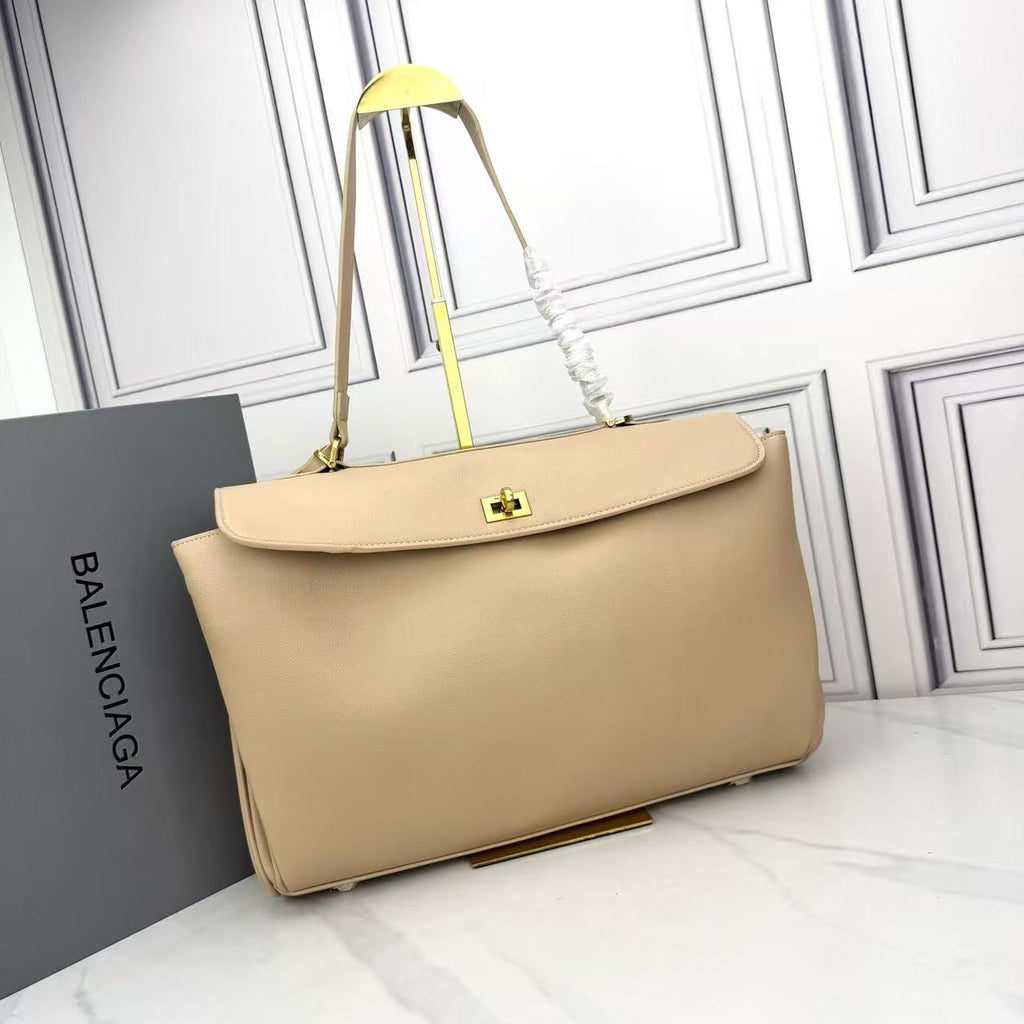 Balenciaga Rodeo Medium Handbag
