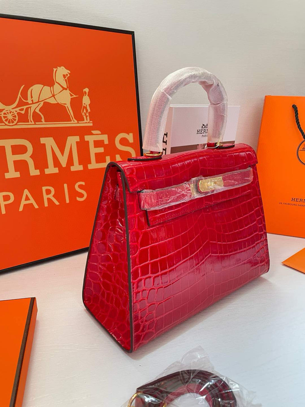 Hermès Kelly Bag – Authentic Luxury Leather Top Handle Handbag