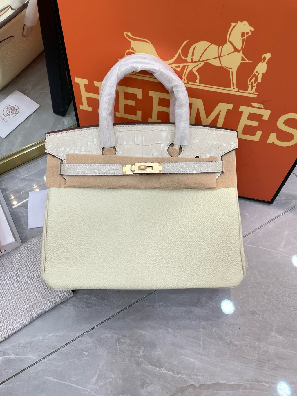 Hermès Birkin Bag – Authentic Luxury Leather Handbag