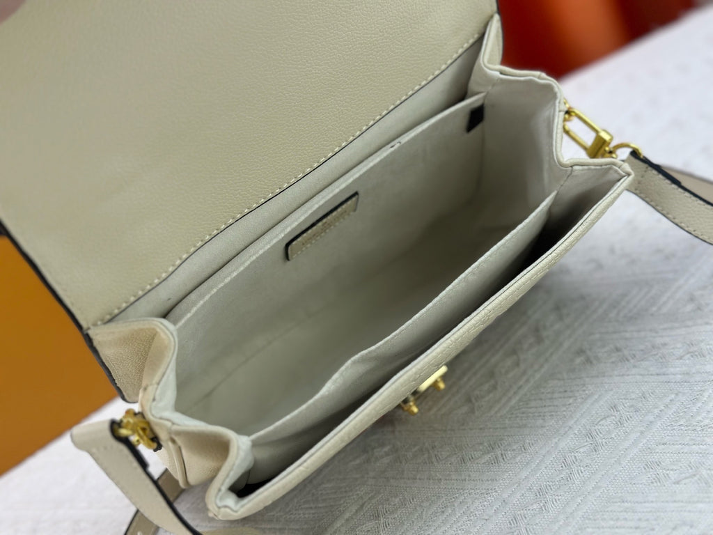 Louis Vuitton Pochette Métis Monogram Canvas Handbag – Luxury Crossbody Satchel