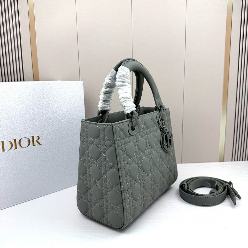 Dior Lady Dior Bag – Cannage Quilted Leather Luxury Handbag