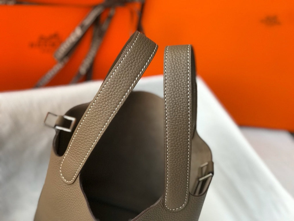 Hermès Picotin Lock Bag – Luxury Leather Bucket Bag