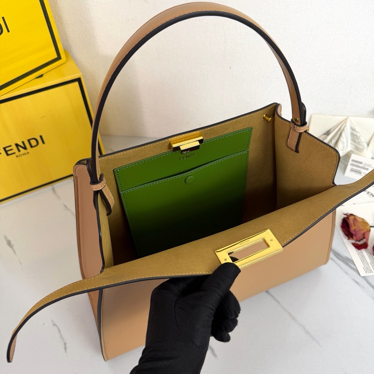 Fendi Peekaboo ISeeU Medium Bag