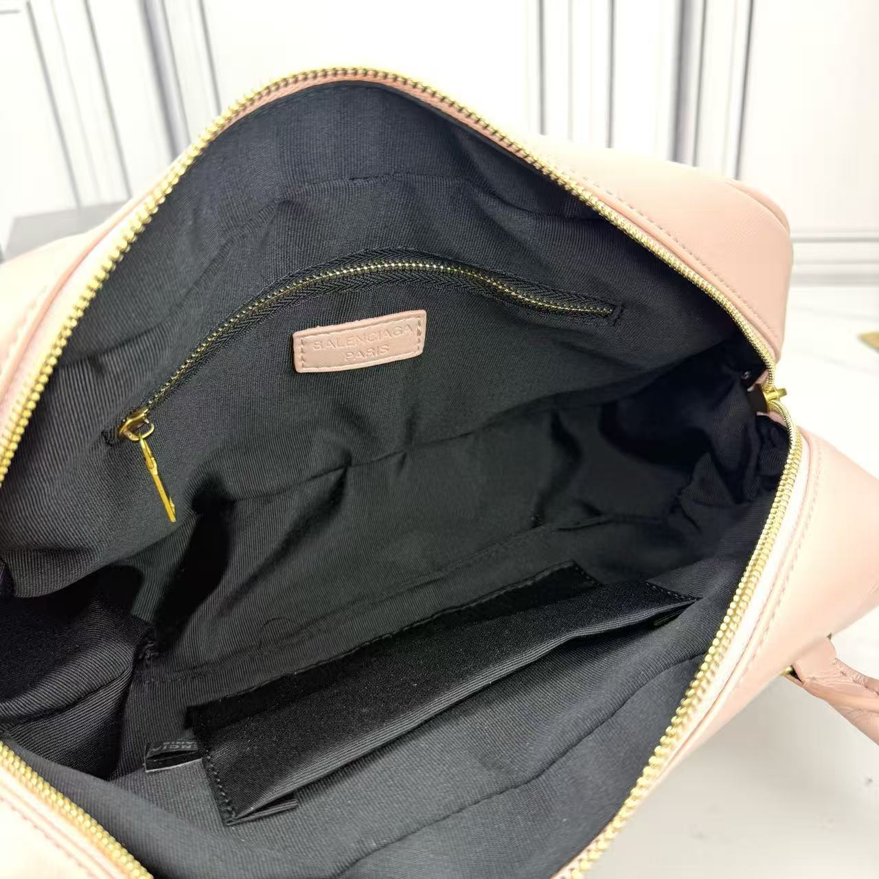 Balenciaga Bel Air Medium Carry All Bag