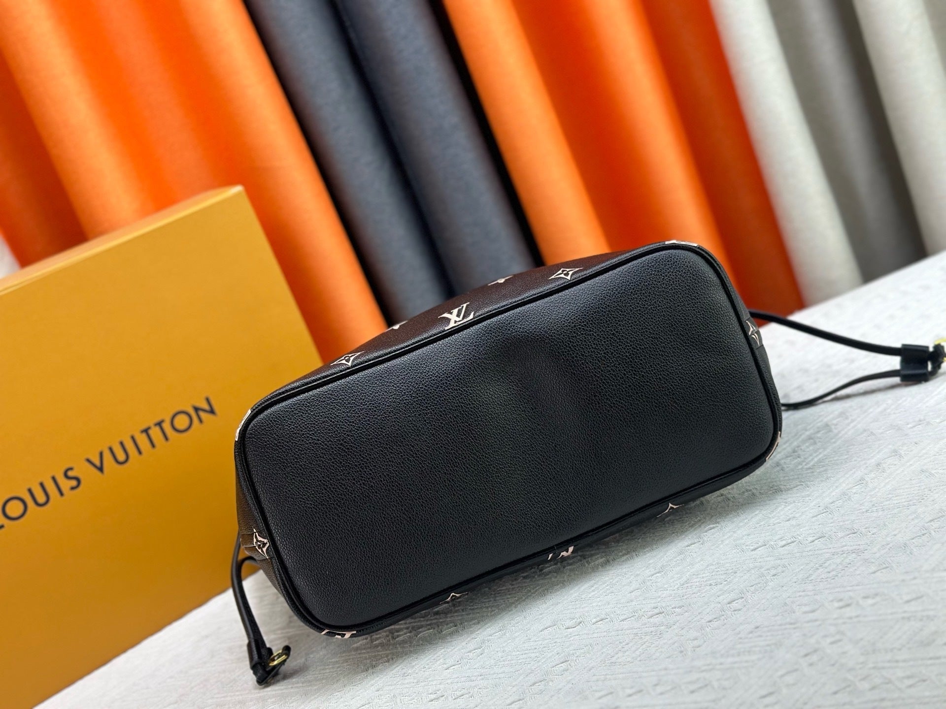 Louis Vuitton Neverfull MM – Premium Quality Luxury Inspired Designer Tote Bag