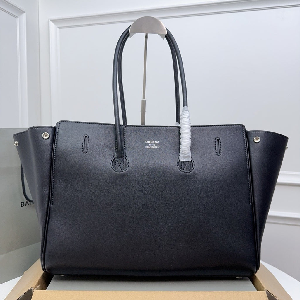 Balenciaga Bel Air Medium Carry All Bag