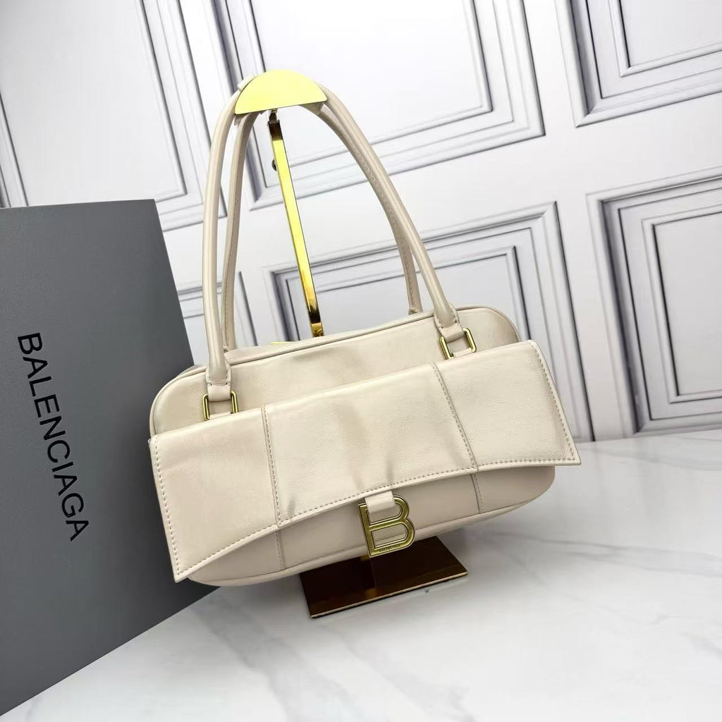 Balenciaga Bel Air Medium Carry All Bag