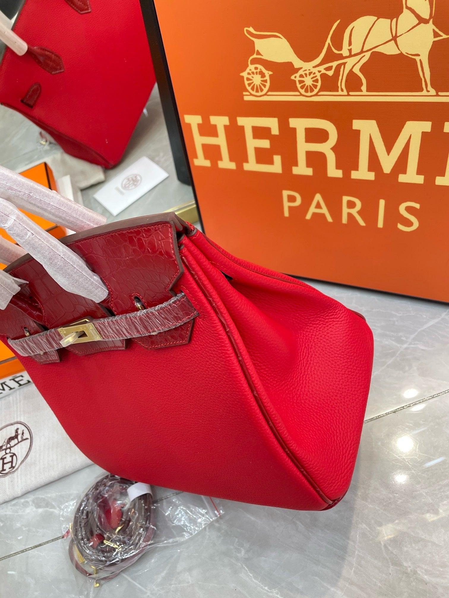 Hermès Birkin Bag – Authentic Luxury Leather Handbag