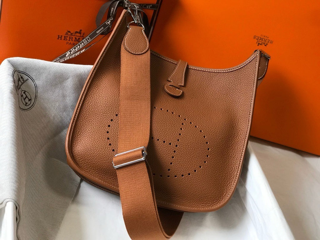 Hermès Evelyne Bag – Luxury Leather Crossbody Bag