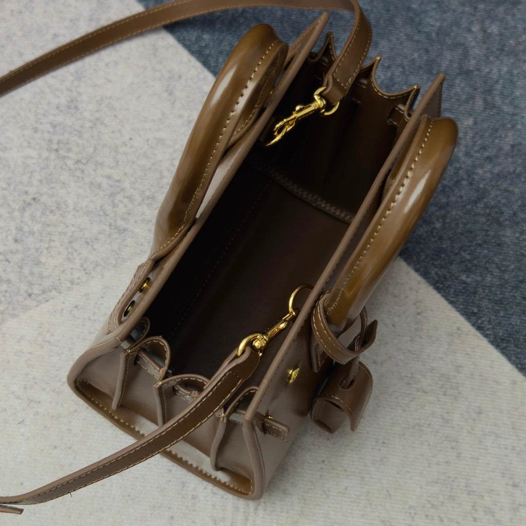 Saint Laurent Sac de Jour – Leather Top Handle Bag