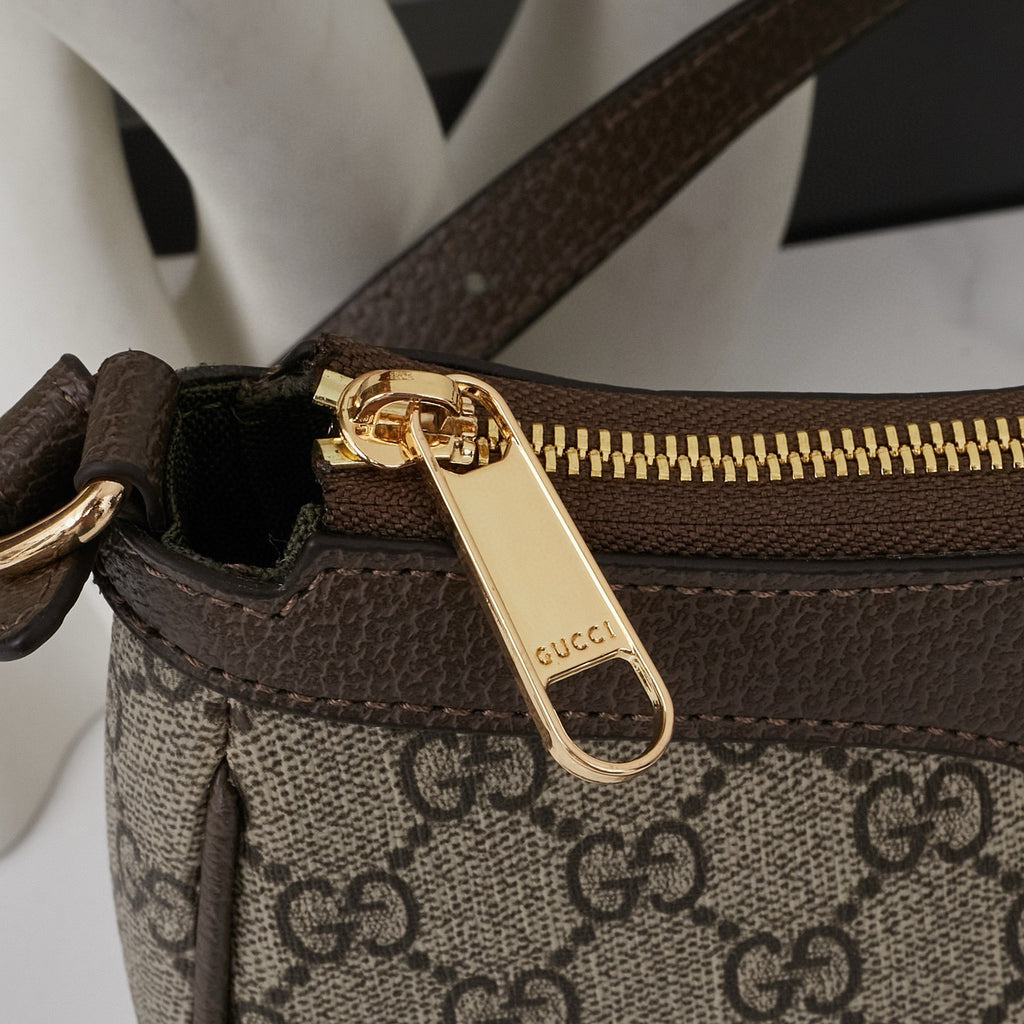 Gucci Ophidia GG Shoulder Bag