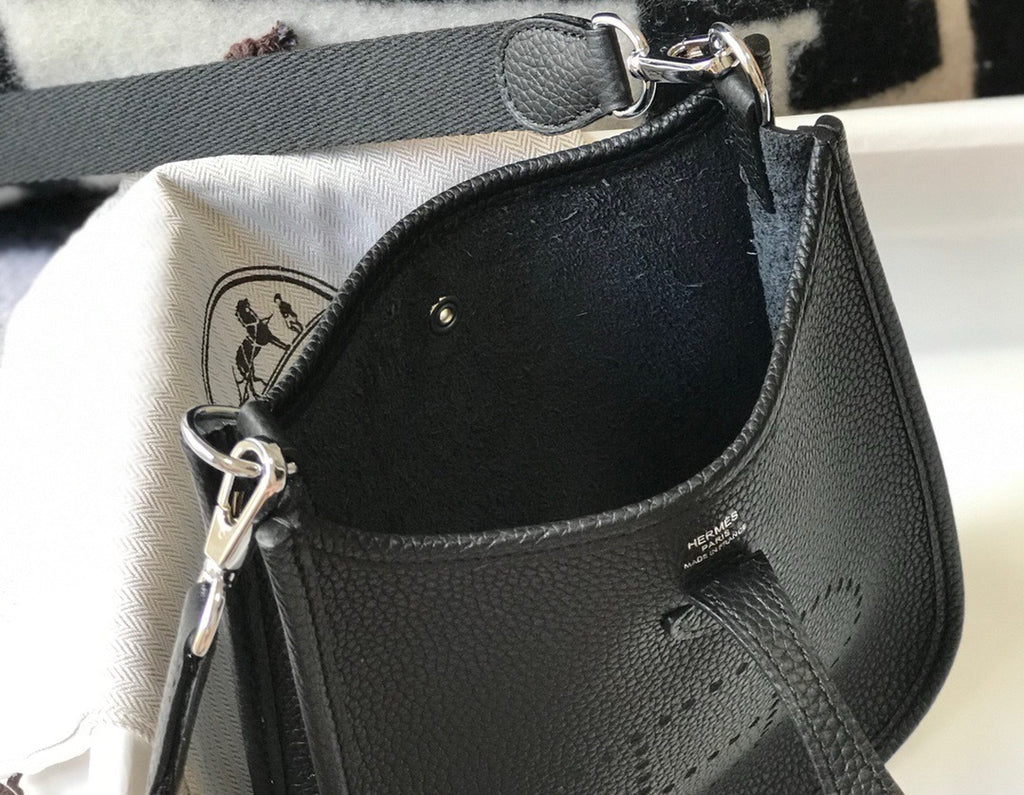 Hermès Evelyne Bag – Luxury Leather Crossbody Bag